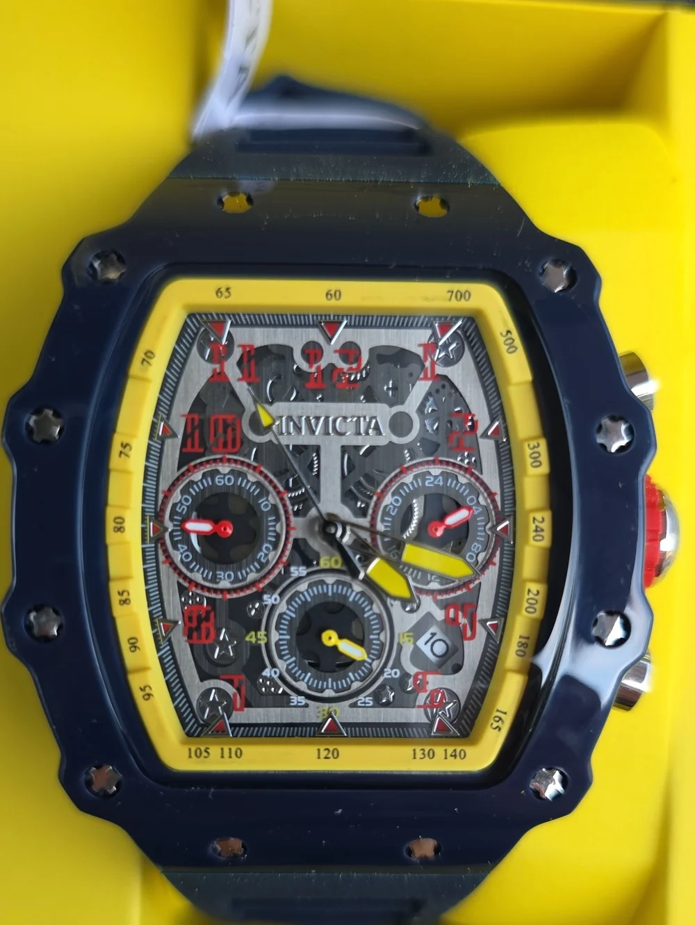 472. Invicta Racing 69739  44mm Grey, Yellow